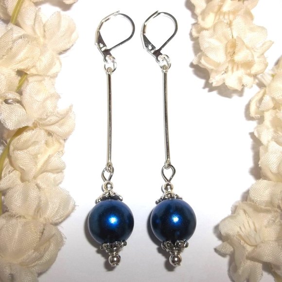 wvluckygirl Jewelry - Blue and Silver Earring, Blue Earring, Blue Pearl Earring, Earring, Set NWT 7947